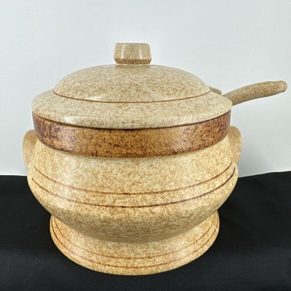 Soup Tureen 3 QT Pottery Craft Stoneware Sand Brown Tan Serving Bowl USA Vintage - Picture 2 of 16